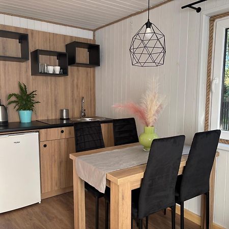 Resort Eden - Domki, Pokoje, Apartamenty Jastrzębia Góra Buitenkant foto